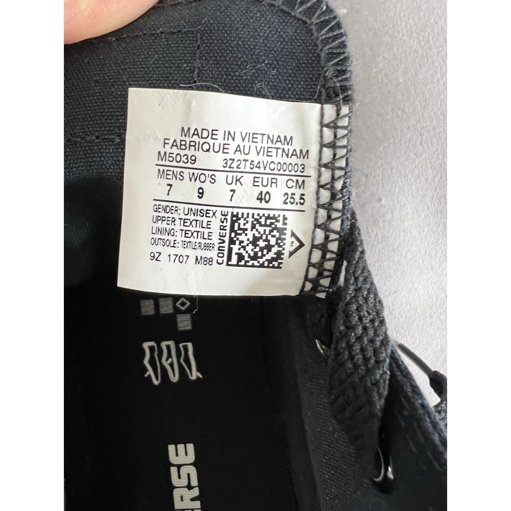 Converse Chuck Taylor All Star Low Top Black Monochrome Shoes Unisex M7 / W9 - Picture 6 of 10